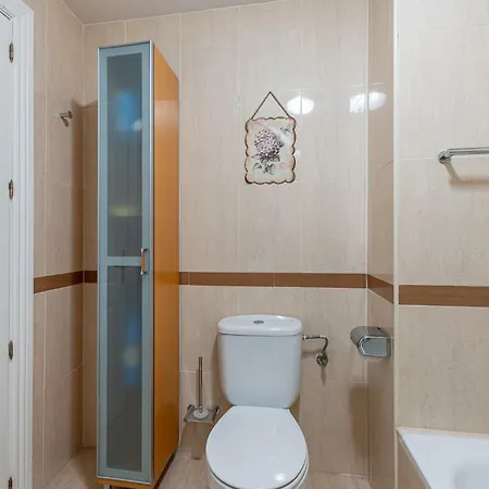 Apartment Beautiful 2 Bed Pacos Fuengirola